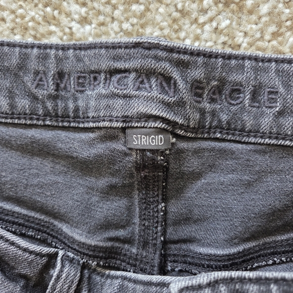 American Eagle Strigid Super High Rise Ultra Wide Leg Jeans 10 Long Black Denim - Picture 7 of 13